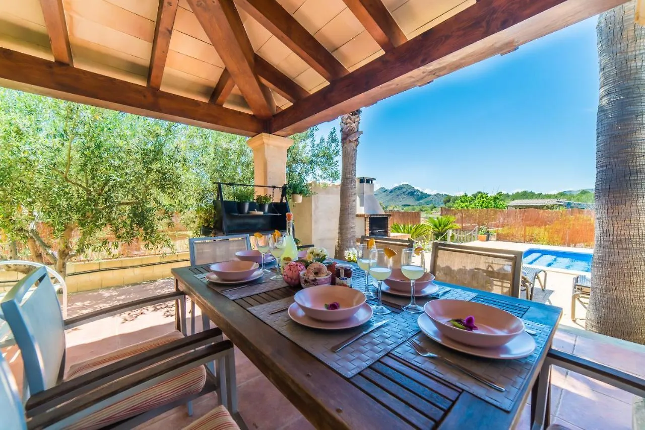 Ideal Property Mallorca - Casa Goya 阿尔库迪亚 0*,  西班牙